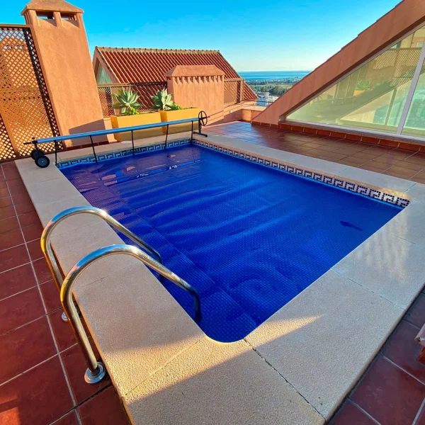 Manta térmica para piscinas